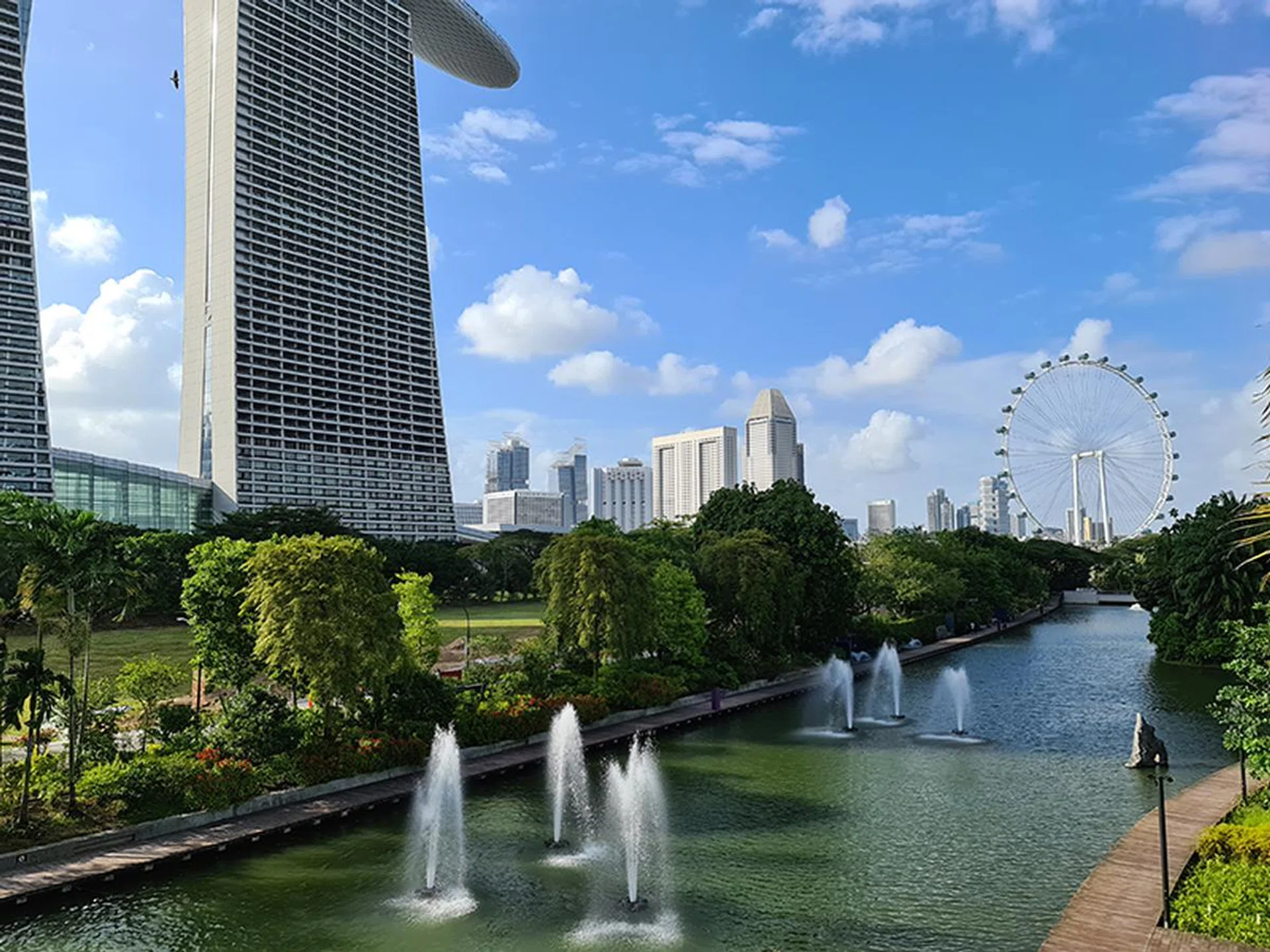 S20 Ultra. (Click for full-size image)