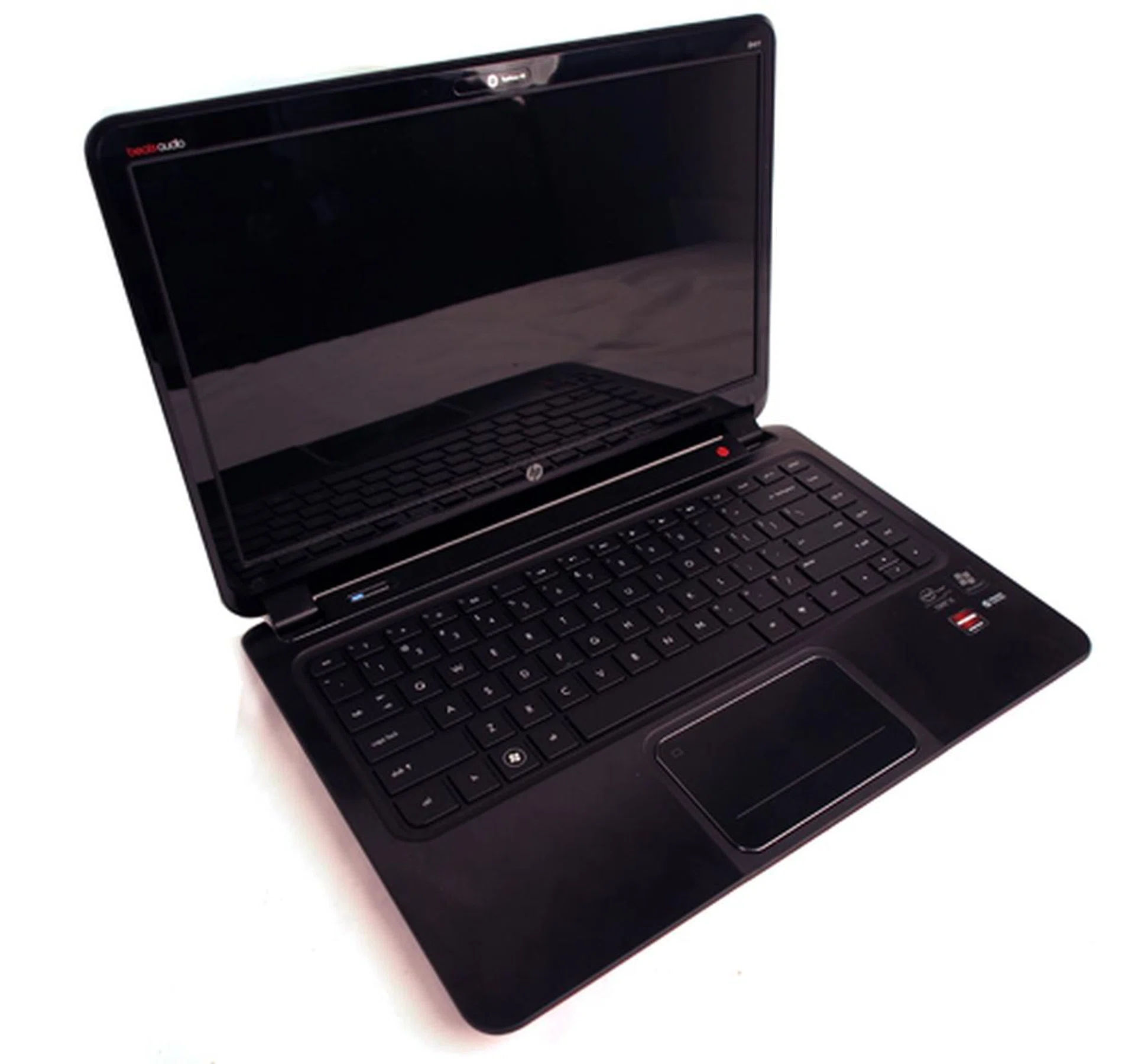 On the top and inside, the Envy 4 carries an understated black, brushed aluminum finish.