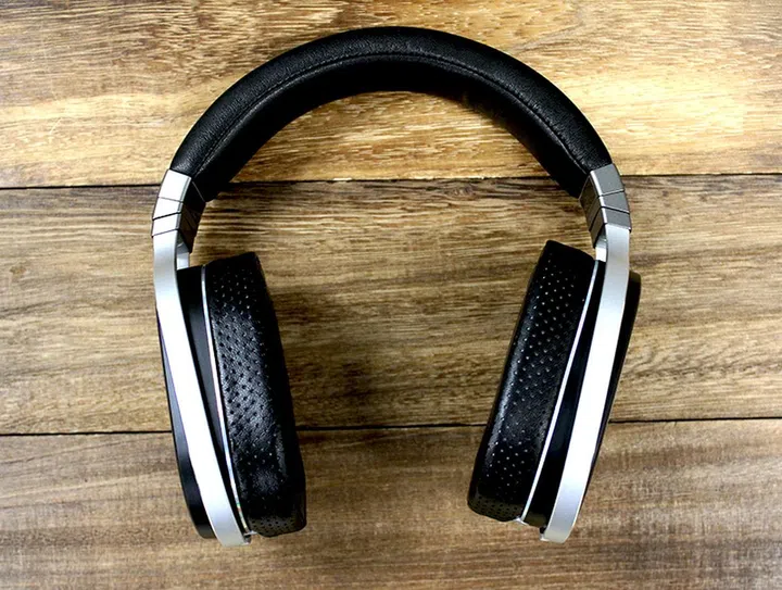 The Audio Zenith PMx2 is proof that neutral doesn't have to be boring.