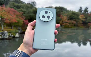 Honor Magic5 Pro.