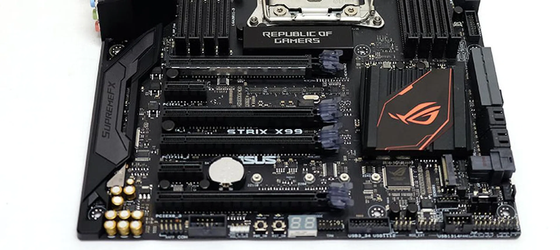 ASUS ROG Strix X99 Gaming SafeSlot