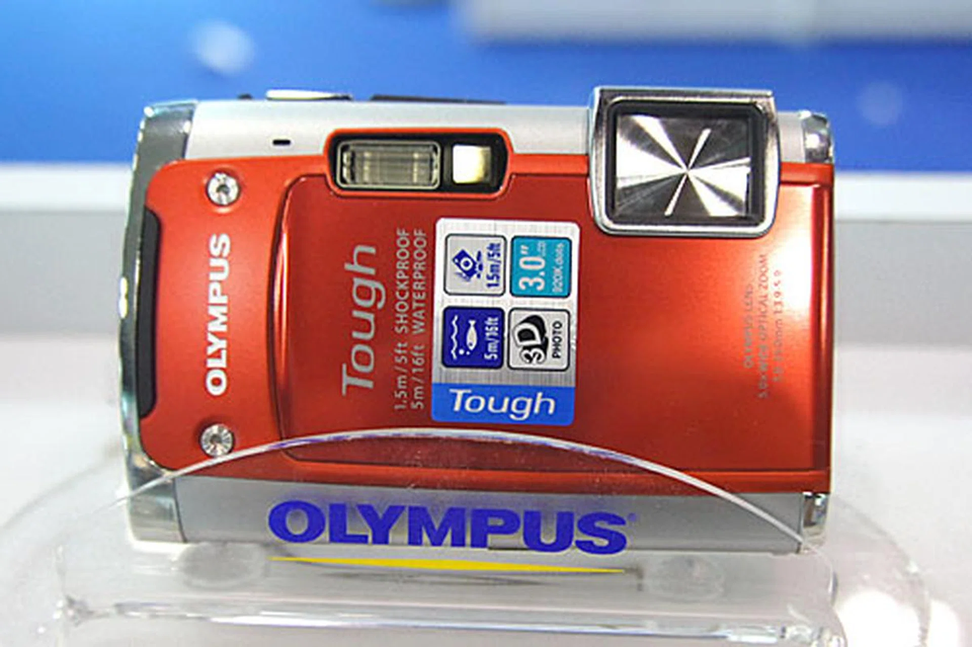 The 14-megapixel TG-610 is also a water-proof (5m), shock-proof (1.5m), freeze-proof (-10-degree Celsius) and dust-proof rugged compact camera with a 5x optical zoom lens and 3.0-inch LCD. It can be had for $498. Freebies include two SD cards (8GB and 16GB), carrying case, screen protector, mini tripod, cleaning kit, an extra battery, and three months of local extended warranty.
