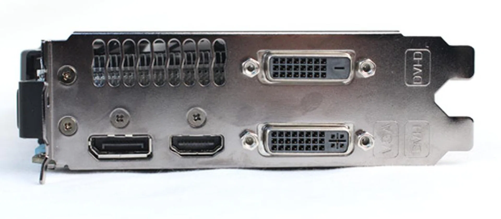 Ports are the same as stock, with one DVI-I, one DVI-D, one HDMI port, and one DisplayPort port. Like all other cards, it uses one 6-pin Molex PCIe power connector (though it's not visible from these photos).