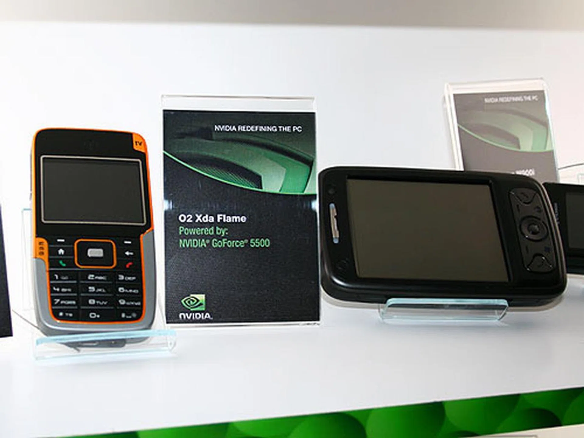  The HTC Forseer (left) uses an NVIDIA GoForce 4800 and the O2 Xda Flame (right) uses an NVIDIA GoForce 5500 media accelerator.  