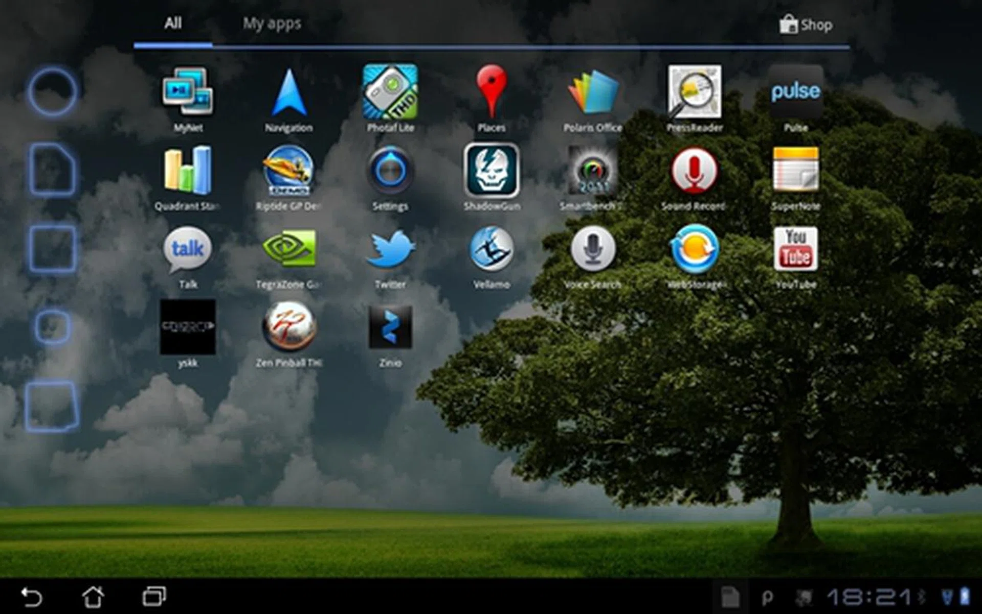 The familiar Honeycomb user interface greets you when browsing through the tablet. 
