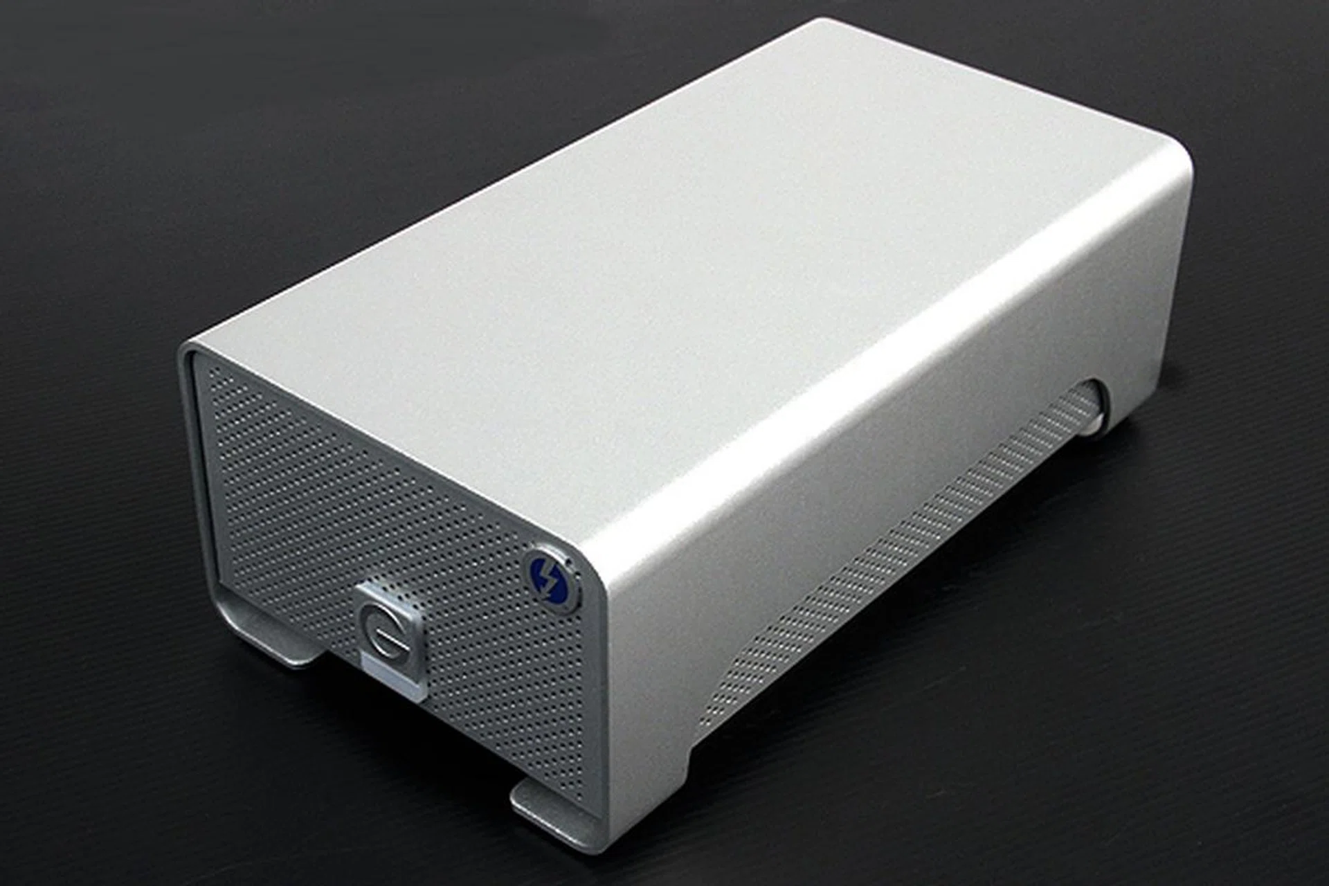 Targeted at Mac users, the G RAID with Thunderbolt comes with a matching aluminum case and is pretty handsome to behold.