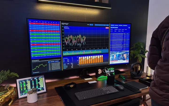 Dell UltraSharp monitors CES 2026