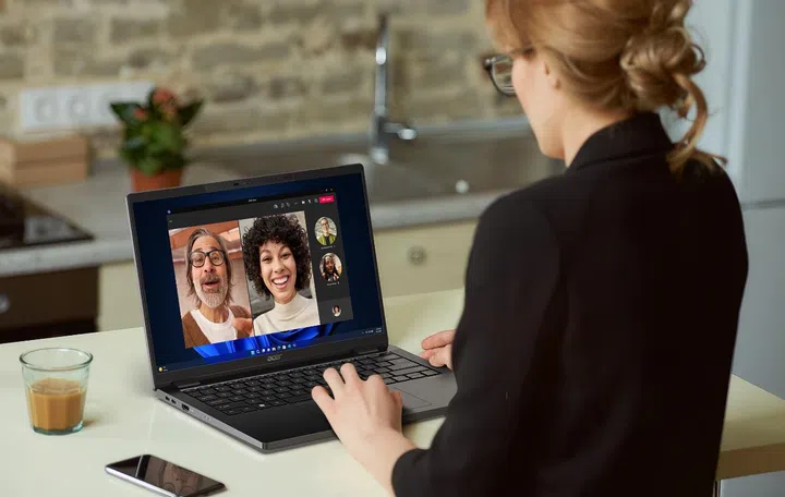 Acer's TravelMate flagship, the P6 14. Image source: Acer.