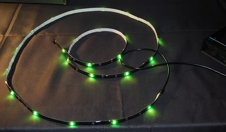 You can recreate almost any color and with modes like flashing or fading, you’re bound to get a preferred setting to suit your mood or liking.