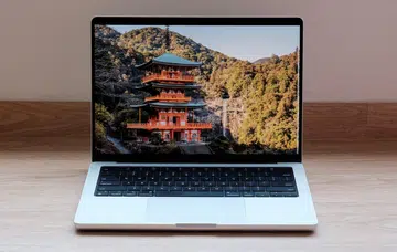 LG Innotek and Sharp are the primary suppliers of camera modules for Apple's current MacBook models. Photo: HWZ
