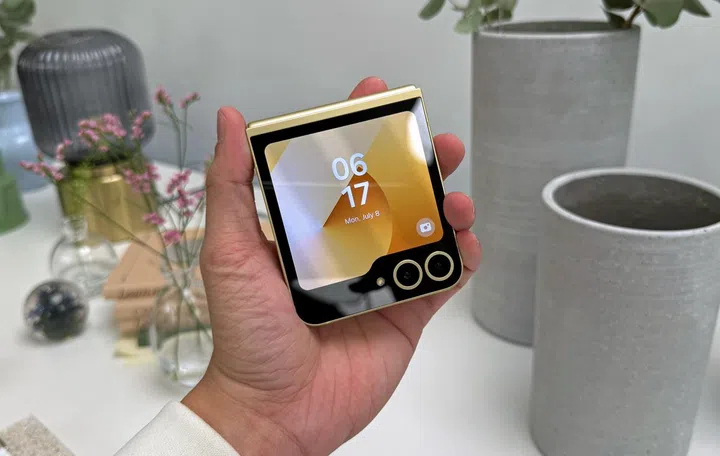Samsung Galaxy Z Flip6. Photo: HWZ.