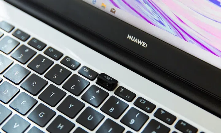 The MateBook D 14 features a retractable webcam that can be hidden when not in use. (Image source: Huawei)