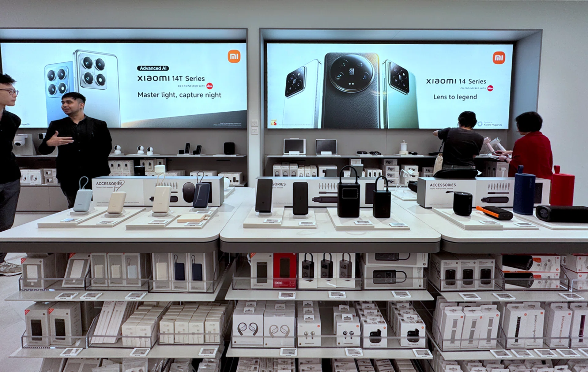 Xiaomi Store at Funan has a wide range of Xiaomi-branded products, with 300 SKUs for users to ask, try, and buy. Photo: HWZ.