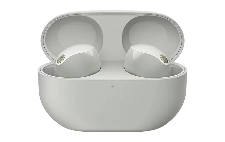 The WF-1000XM5 is also available in white. (Image source: Sony)