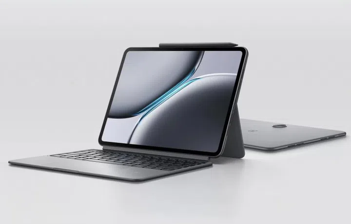 The OnePlus Pad 2 comes with optional accessories which include the Stylo 2 stylus and Smart Keyboard.(Photo: OnePlus)