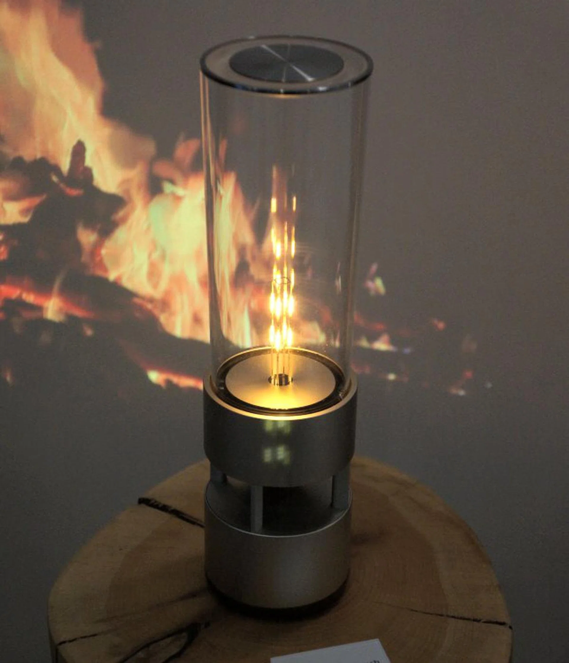 This isn’t just an LED light source in a glass tube; it’s actually a glass sound speaker. Using organic glass , the speaker vibrates the glass to create sound. The speaker also has a small woofer in its base to cater to the lower frequency notes. It’s portable and wireless, so you can play tunes on it anywhere using your phone via Bluetooth.