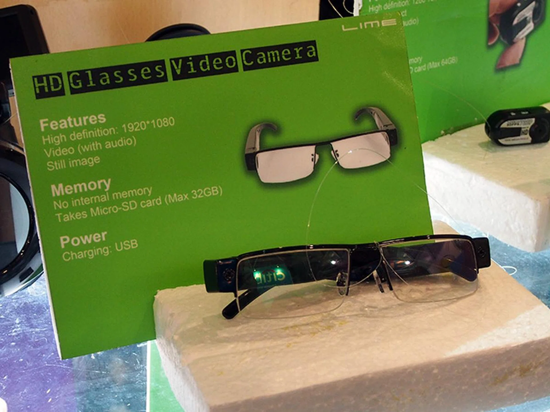 The next closest thing to Google Glass at Sitex.