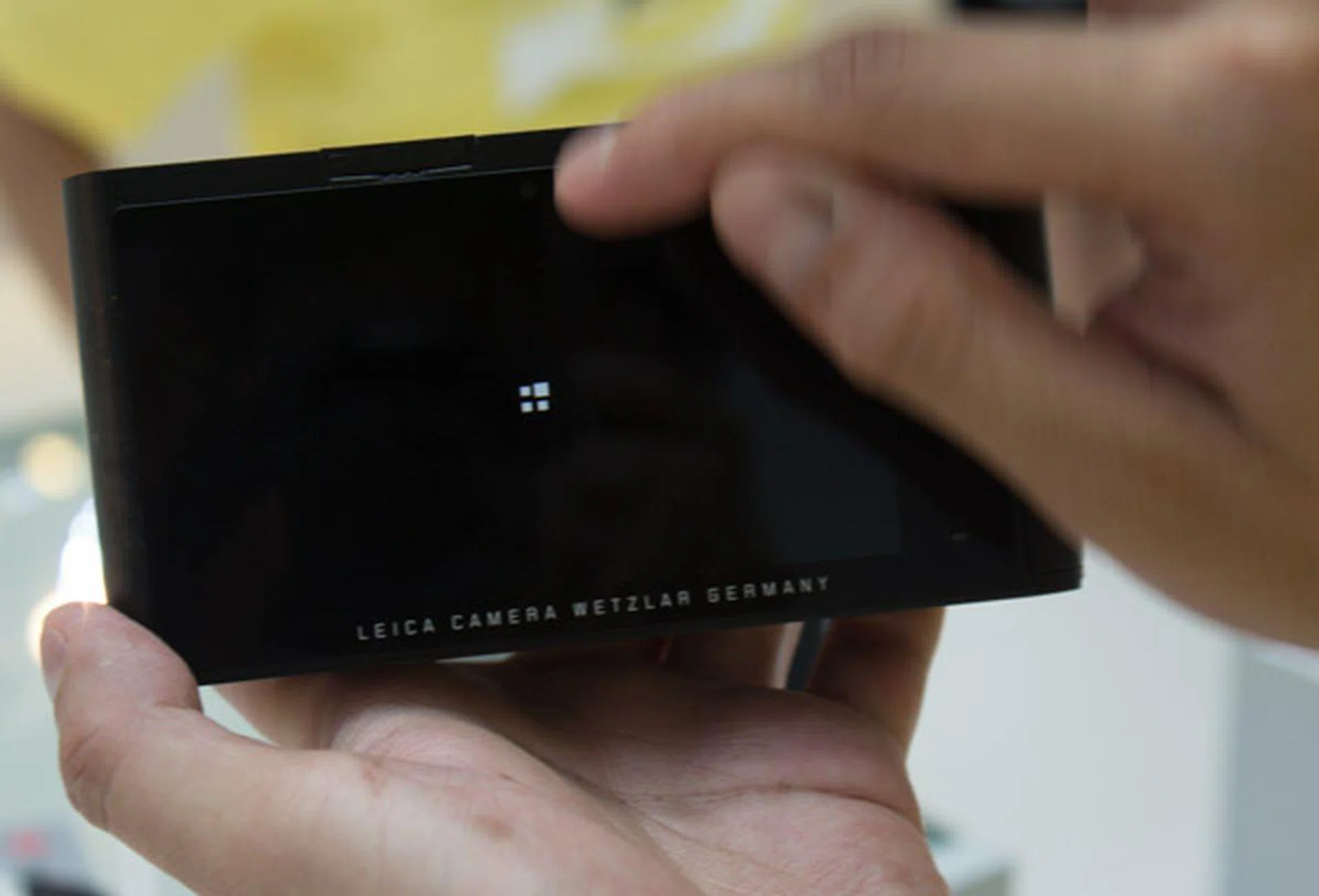 Swiping up from the bottom to the middle of the screen brings you to your image review mode.