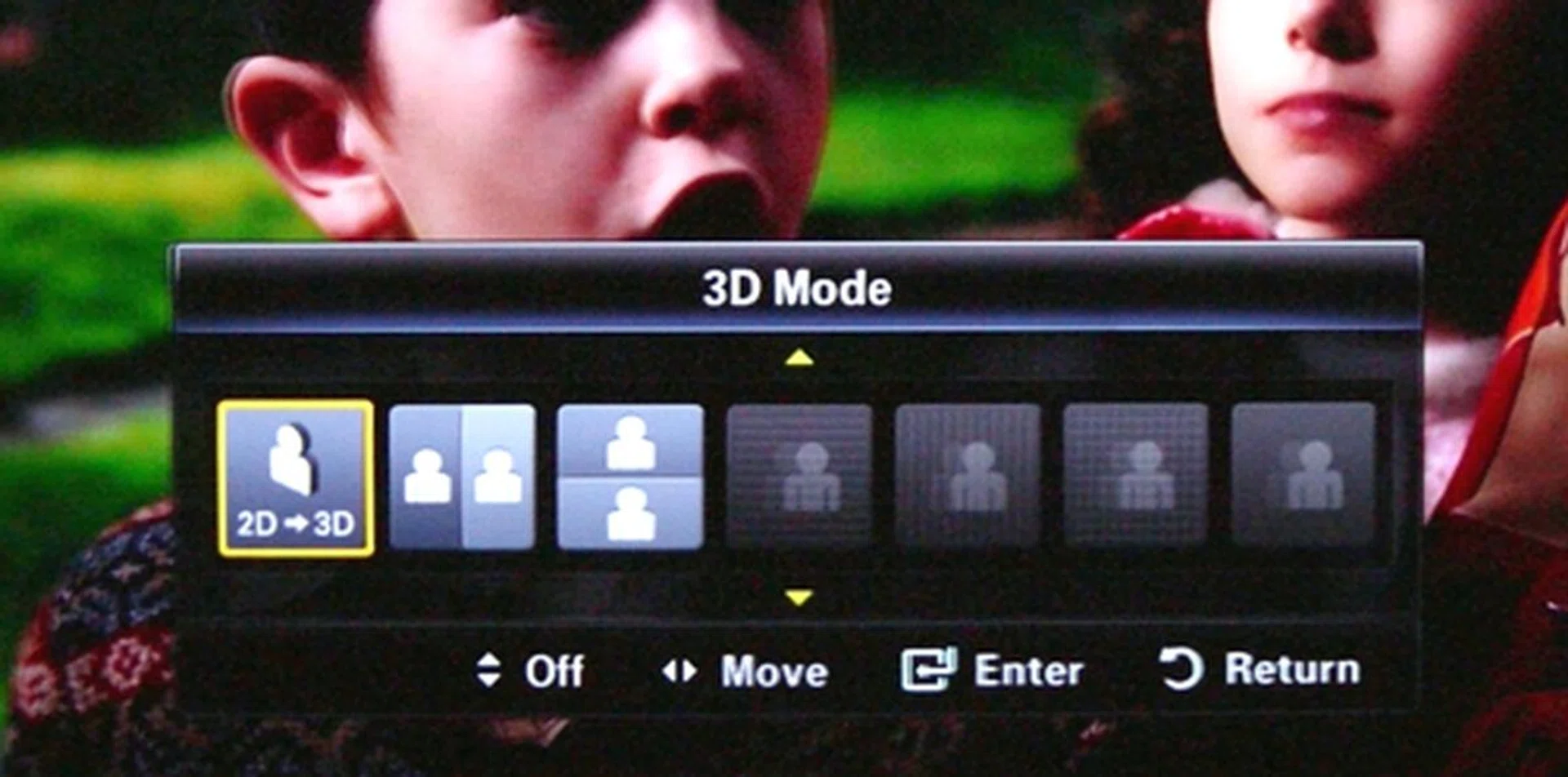 Here are some of the 2D to 3D conversion modes on the C7000. Note that the Side by Side and Top & Bottom options are only available with resolutions of 720p, 1080i and 1080p.