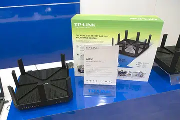 The TP-Link Talon AD7200 is the world's first 802.11ad router.