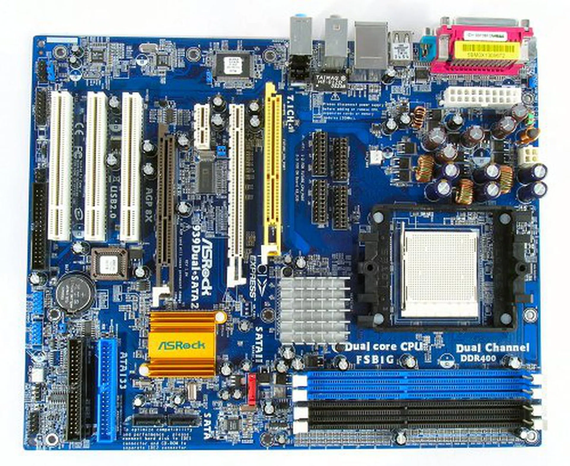 The ASRock 939Dual-SATA2 motherboard.