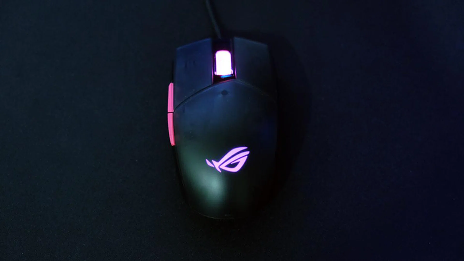 The translucent shell on the ASUS ROG Strix Impact II Electro Punk isn't the best looker. 