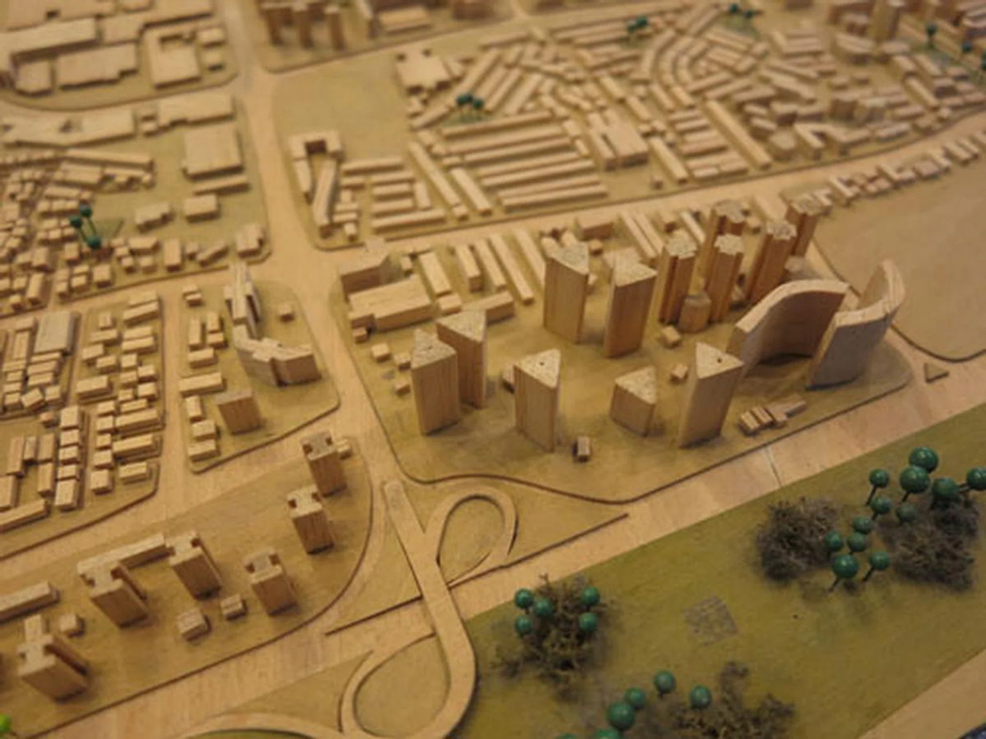 This is as close to macro photography as you can get with the G1 X's 20cm minimum focusing distance.