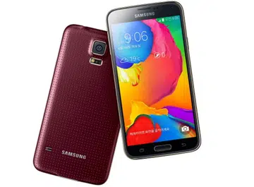 The Samsung Galaxy S5 LTE-A does not come with a brushed metallic rear. Does Samsung really have a Galaxy F smartphone in the works? <br>Image source: Samsung
