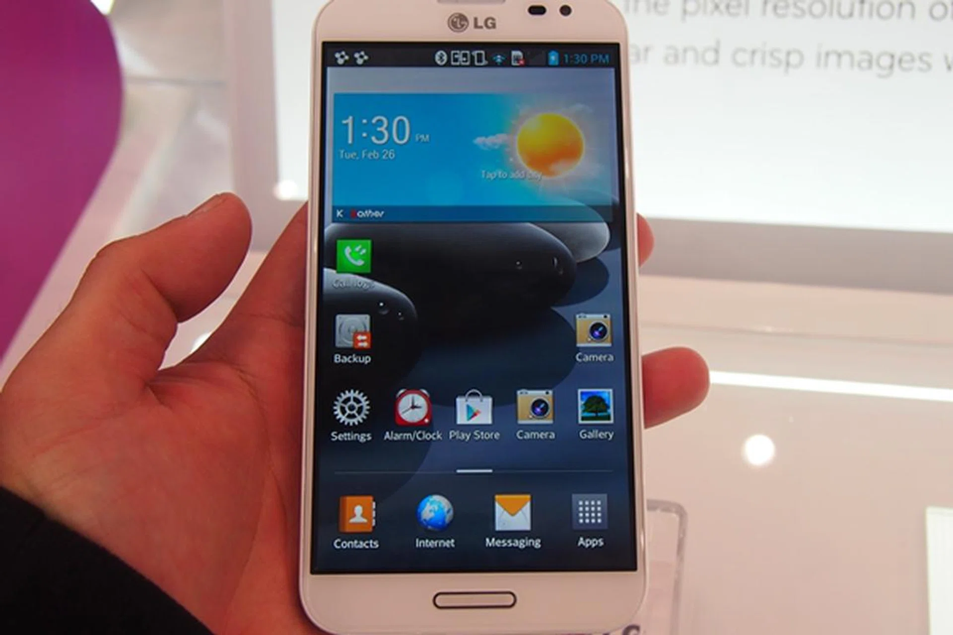 The LG Optimus G in its full glory.