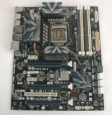 A gray board that had quite a substantial heft to it, this is ECS' latest attempt to crack the premium, enthusiast motherboard segment.