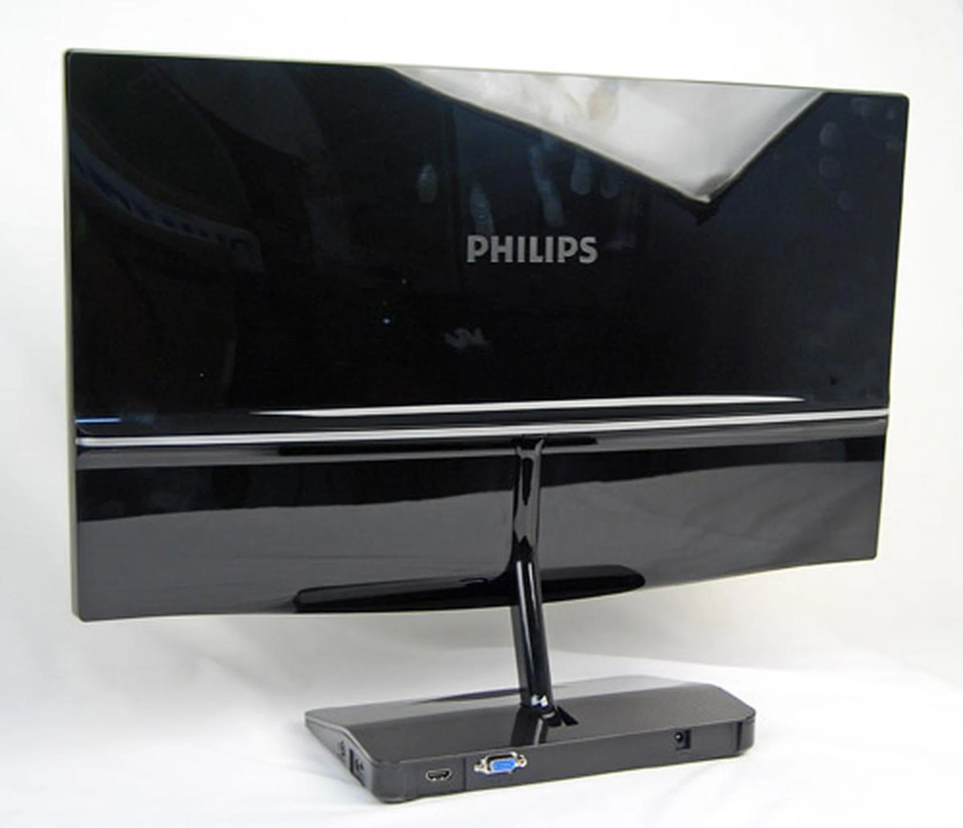 The back panel of the monitor is glossy and if you look closely, you can see how prone it is to finger smudges from this image.