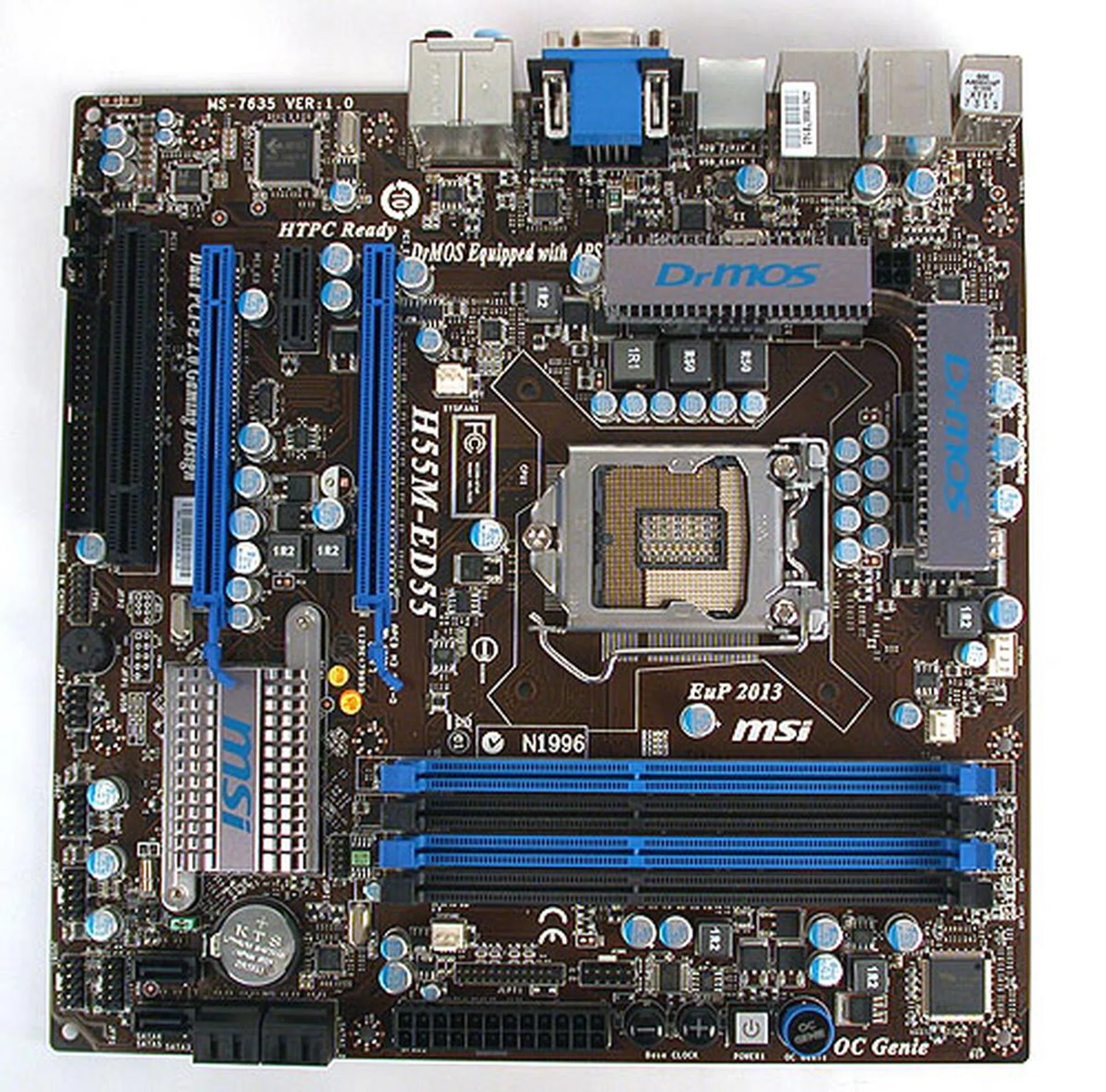 The blue, black and brown colors on the MSI board are not the most attractive of combinations. But MSI does appear to have the most rigorous heatsink design for a H55 motherboard.