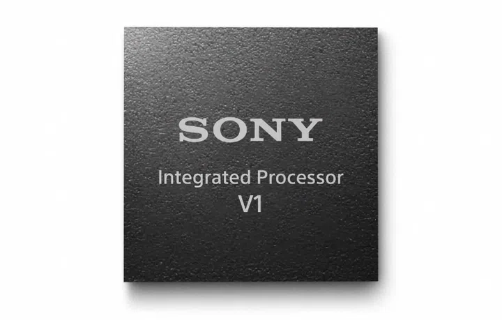 The new Processor V1 noise cancelling chip. (Image source: Sony)