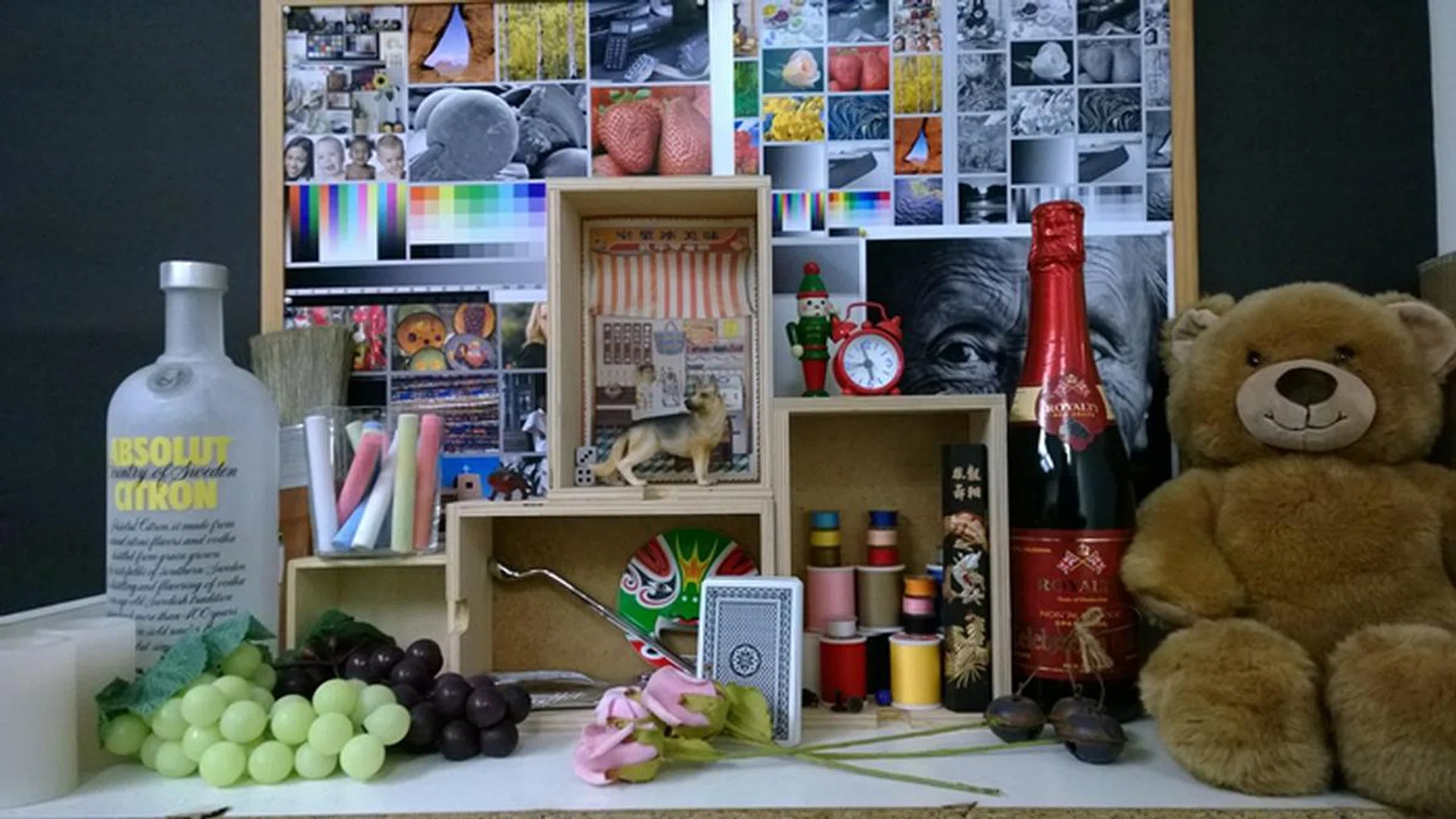 The image quality is great; there is good color reproduction and retains good details even when you zoom in. <br> Click for the full resolution image.