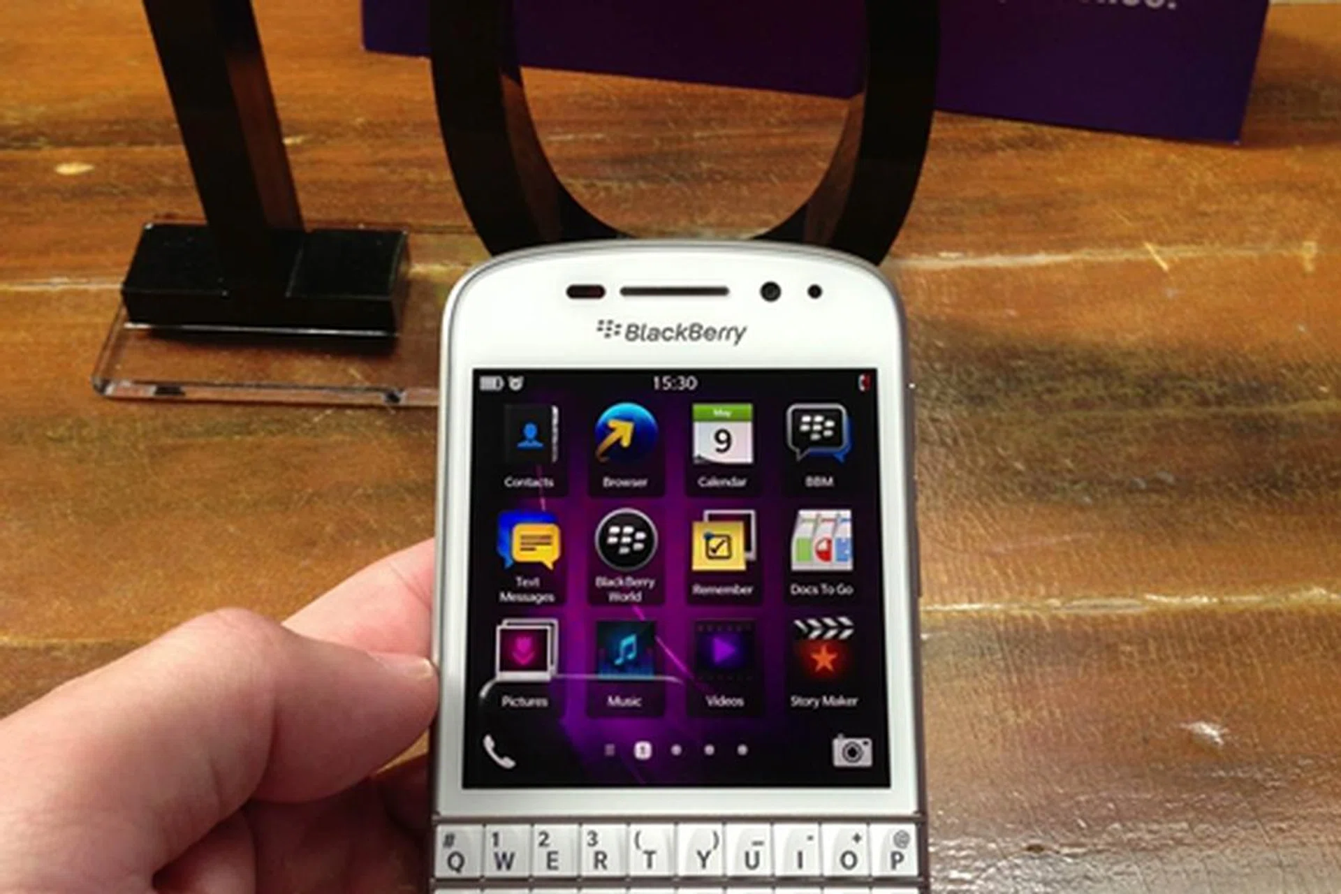 The BlackBerry Q10 will be available in white and black at launch.