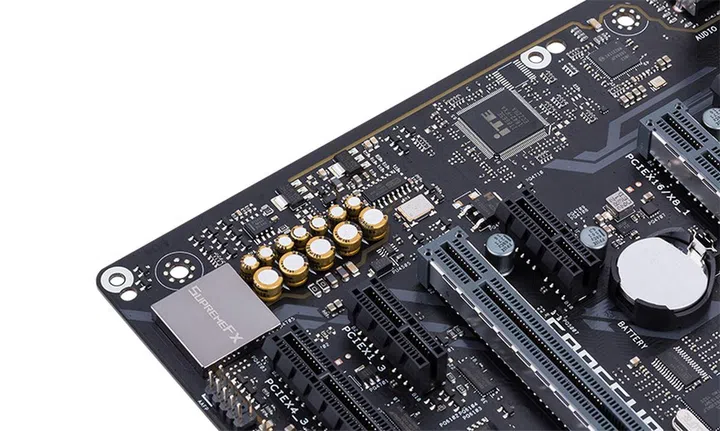 The ASUS ROG Crosshair VI Hero features a higher quality SupremeFX audio solution. (Image Source: ASUS)