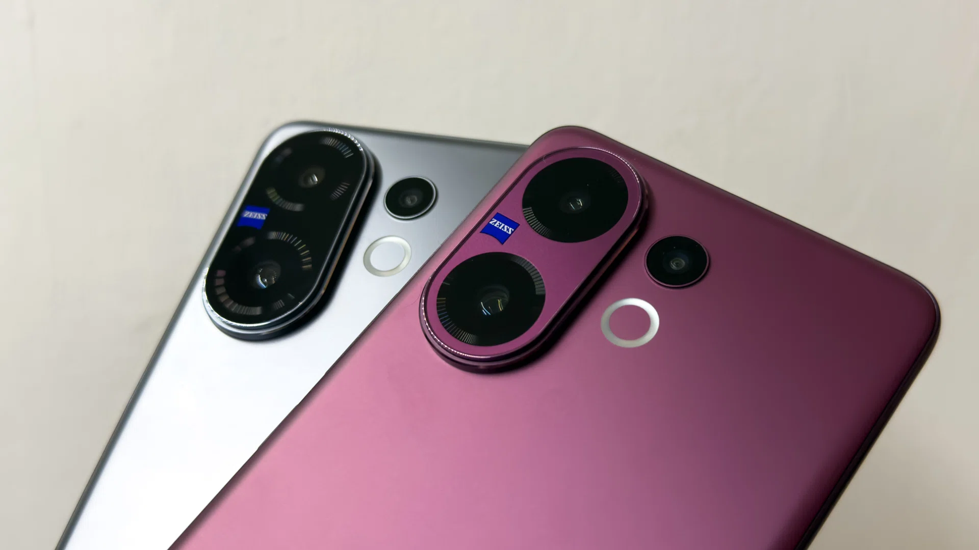 Vivo V60