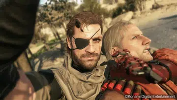 Even a veteran killer like Snake takes selfies. Image source: Konami.