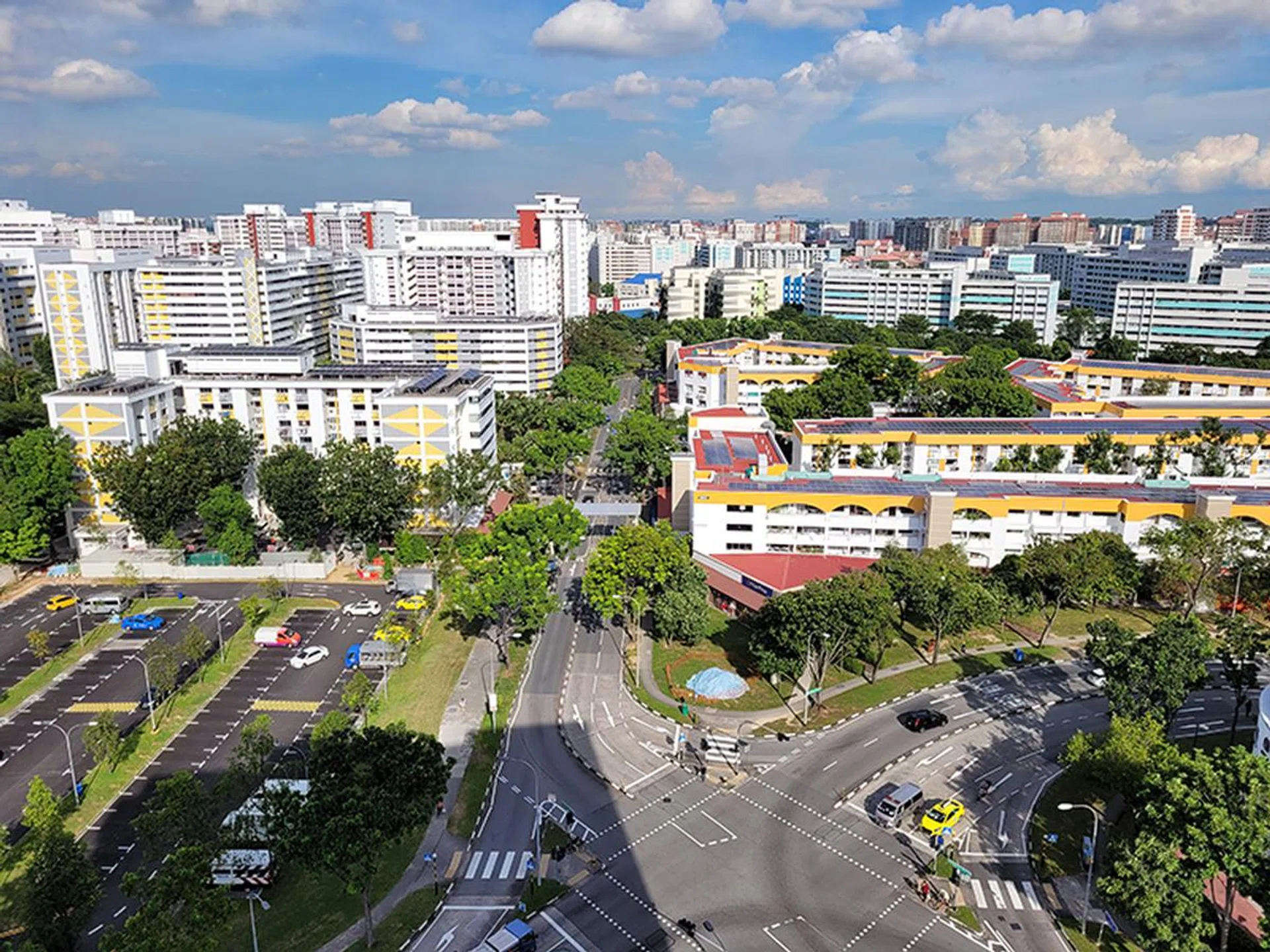 Main camera, no zoom.