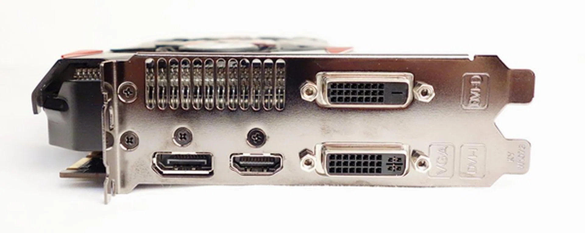 The video connectivity options include two DVI ports, one HDMI port and one DisplayPort output.
