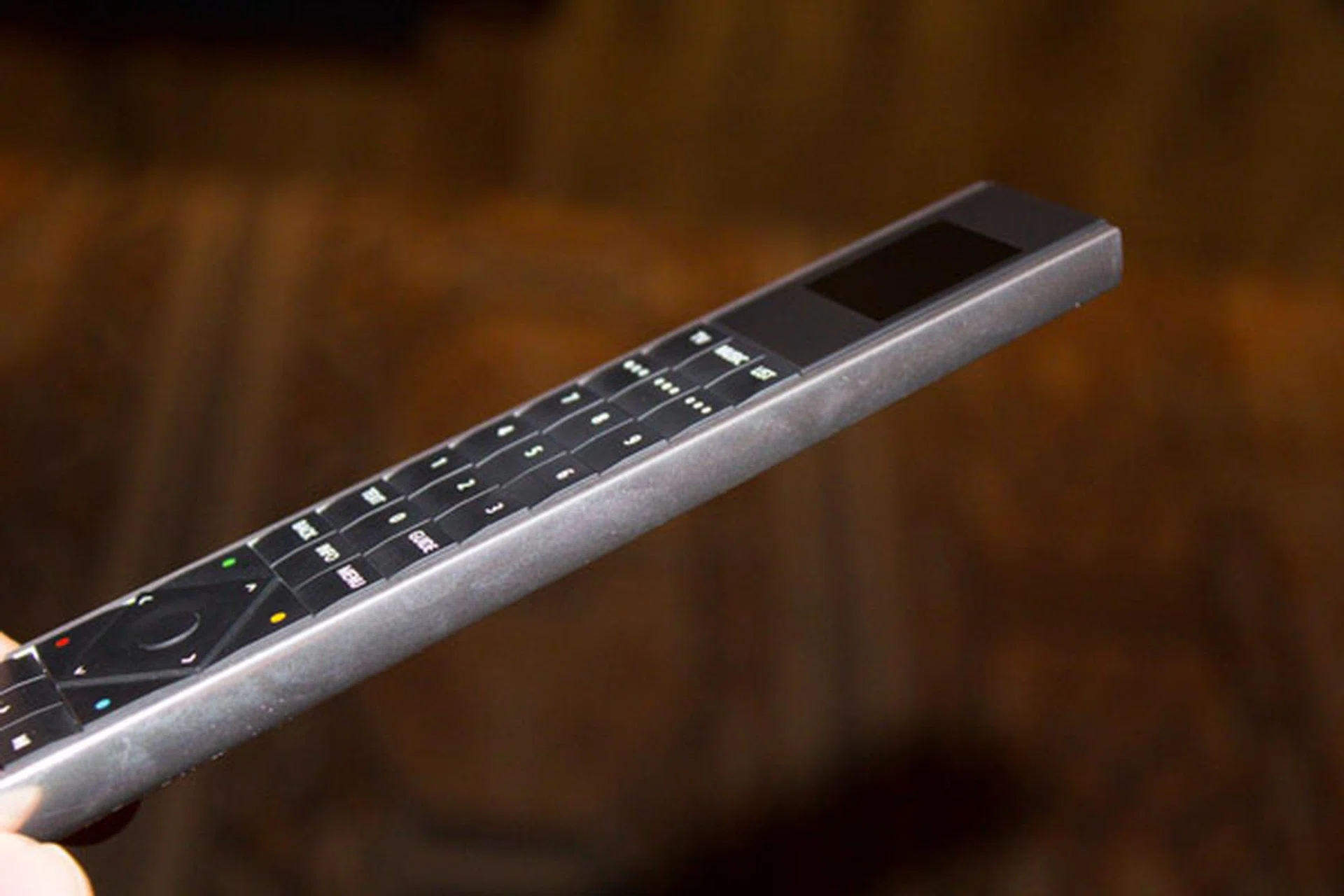 Side profile of the BeoRemote One.