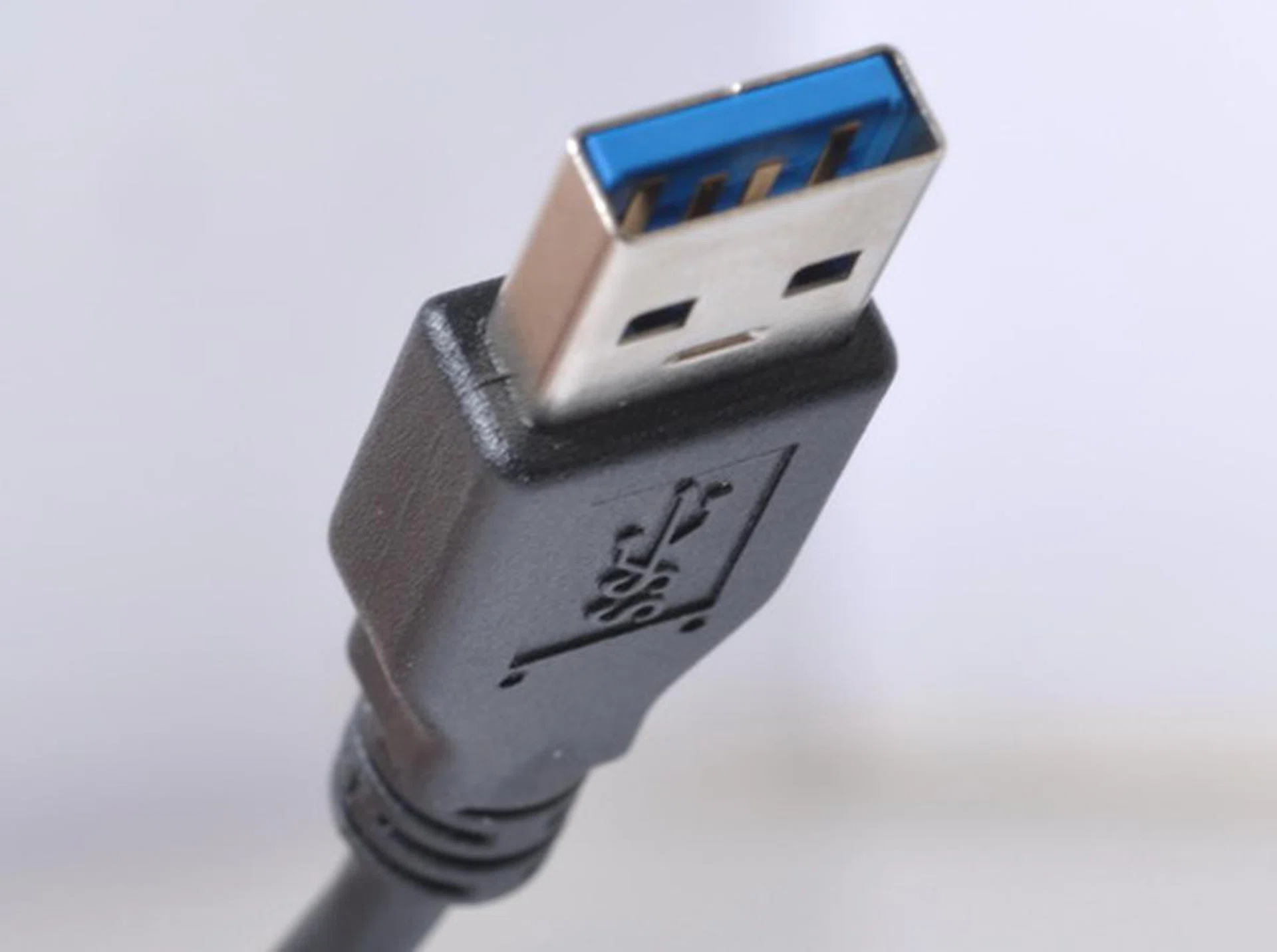 The blue stripe you see there is the subtle sign of high-speed USB 3.0.