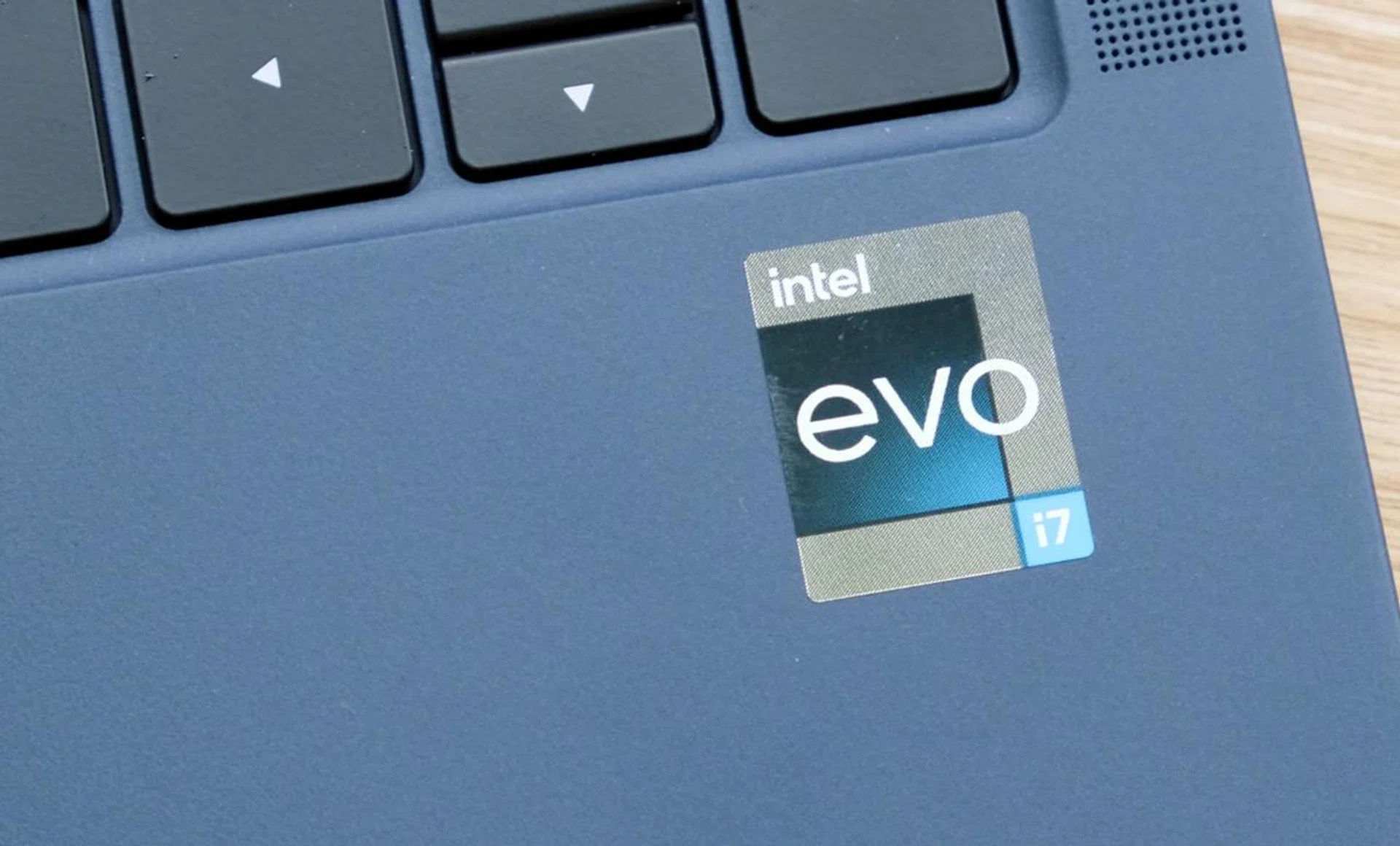 The latest version of the MateBook X Pro is powered by an Intel Alder Lake processor.