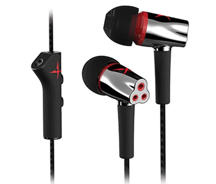 The Sound BlasterX P5 are premium gaming in-ear headphones.