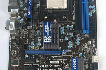 The familiar brown, blue and black theme used by MSI in recent boards continues its run on the 870A Fuzion. We said it before and will say it again - we aren't exactly fans of its brown PCB.