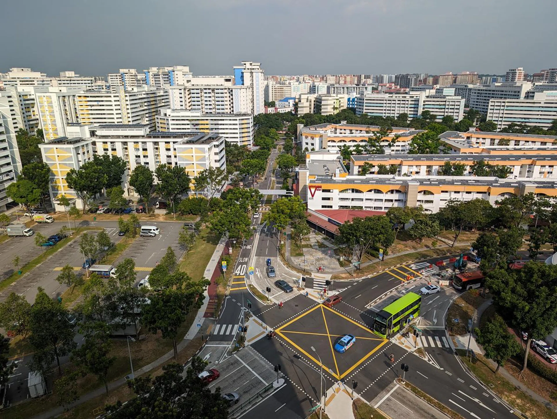 Google Pixel 8, main camera.