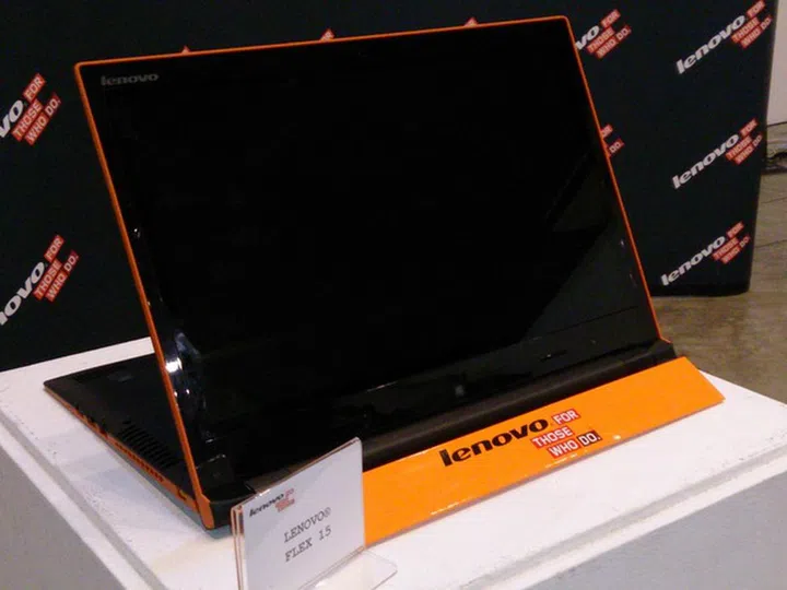 The Lenovo Flex 15 (shown here) and Lenovo Flex 14 are the world’s first multi-mode mainstream Ultrabooks.