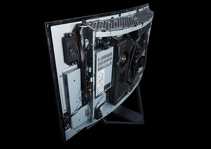 Aftershock’s Aeon 32R is a curved AIO gaming machine with super thin ...