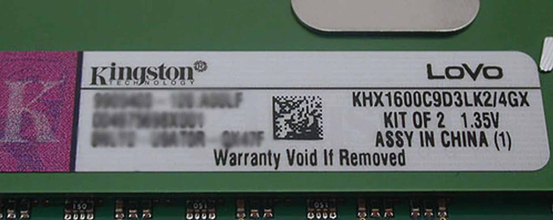 With the highest latencies among the four at 9-9-9-27, Kingston's LoVo memory module may just be a trifle behind the competition. On paper at least. 