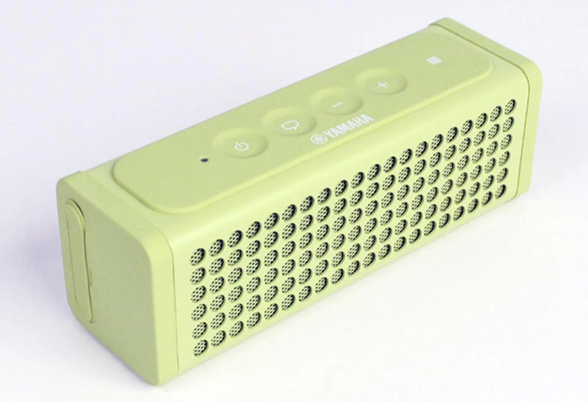 Bluetooth speaker evolved, the Yamaha NX-P100 comes with NFC compatibility.